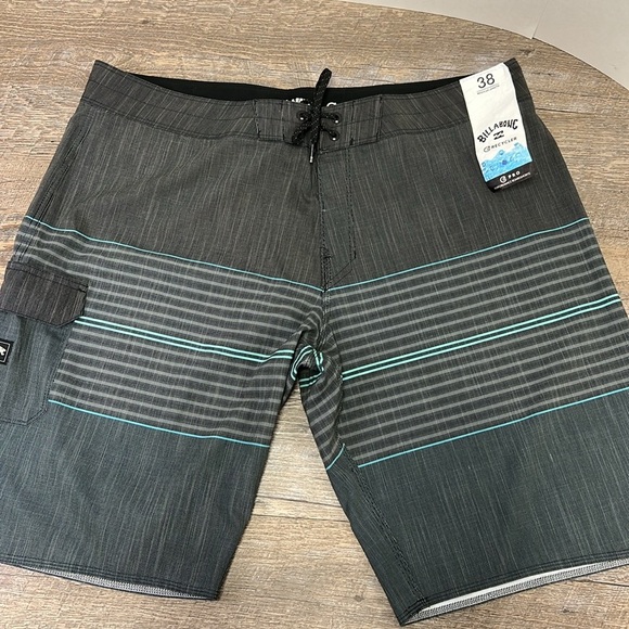 NWT Billabong All Day Pro 18” Striped Board Shorts Size 38 - Picture 2 of 8